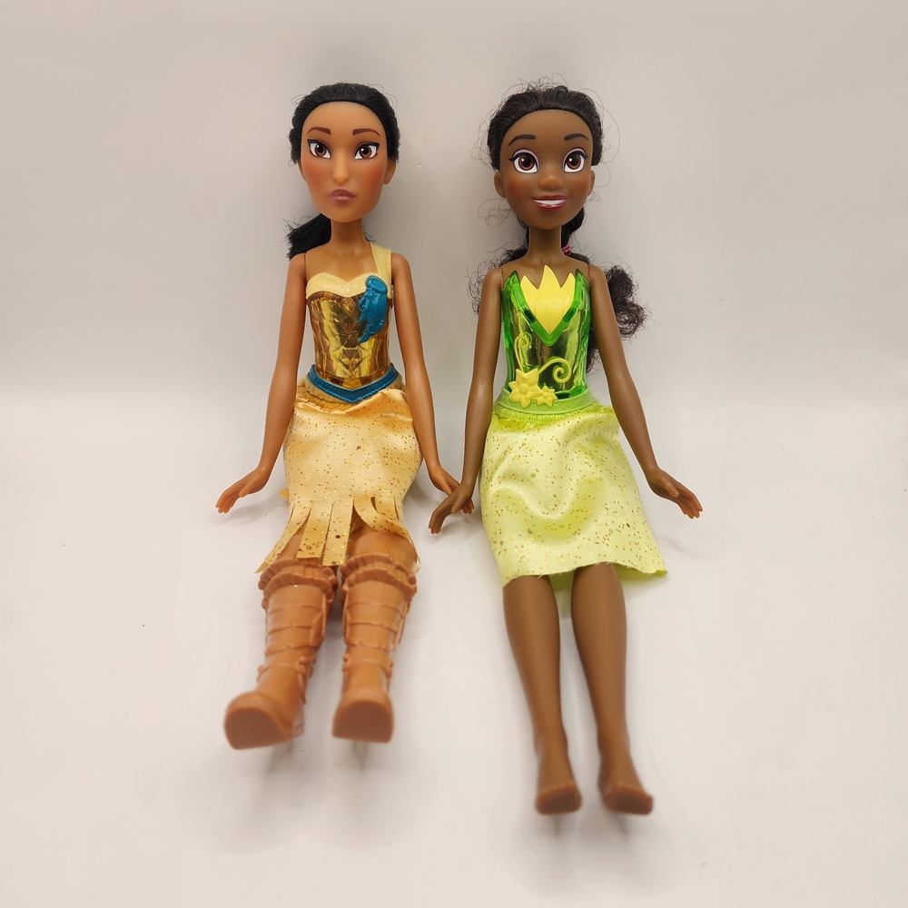 2 Disney Royal Shimmer Princess Dolls - Pocahontas and Tiana